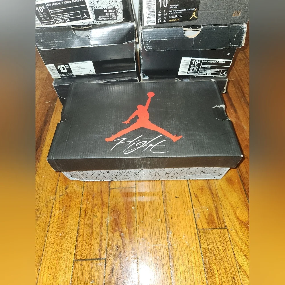 7 Jordan Youth Empty Boxes